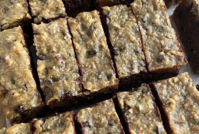 Thumbnail for 🍫 Graham Cracker Chocolate Chip Pecan Bars