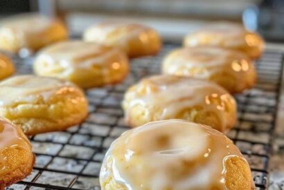 Thumbnail for ⭐ Moist Old-Fashioned Butter Pound Cake with Sweet Glaze